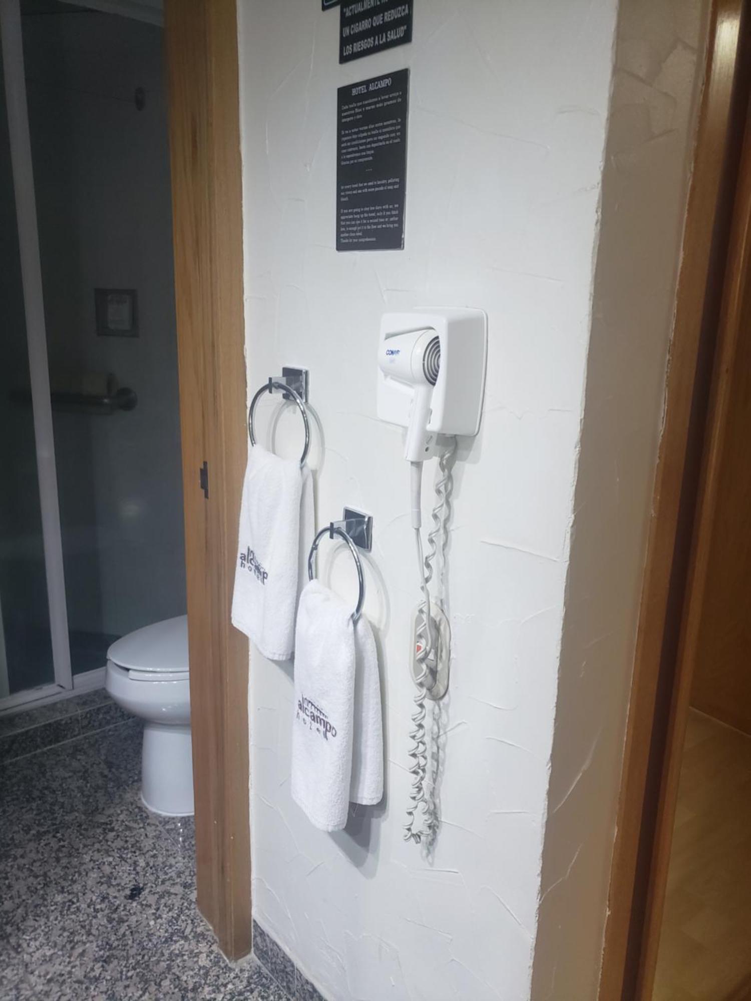 Hotel Alcampo Miranda 客房 照片
