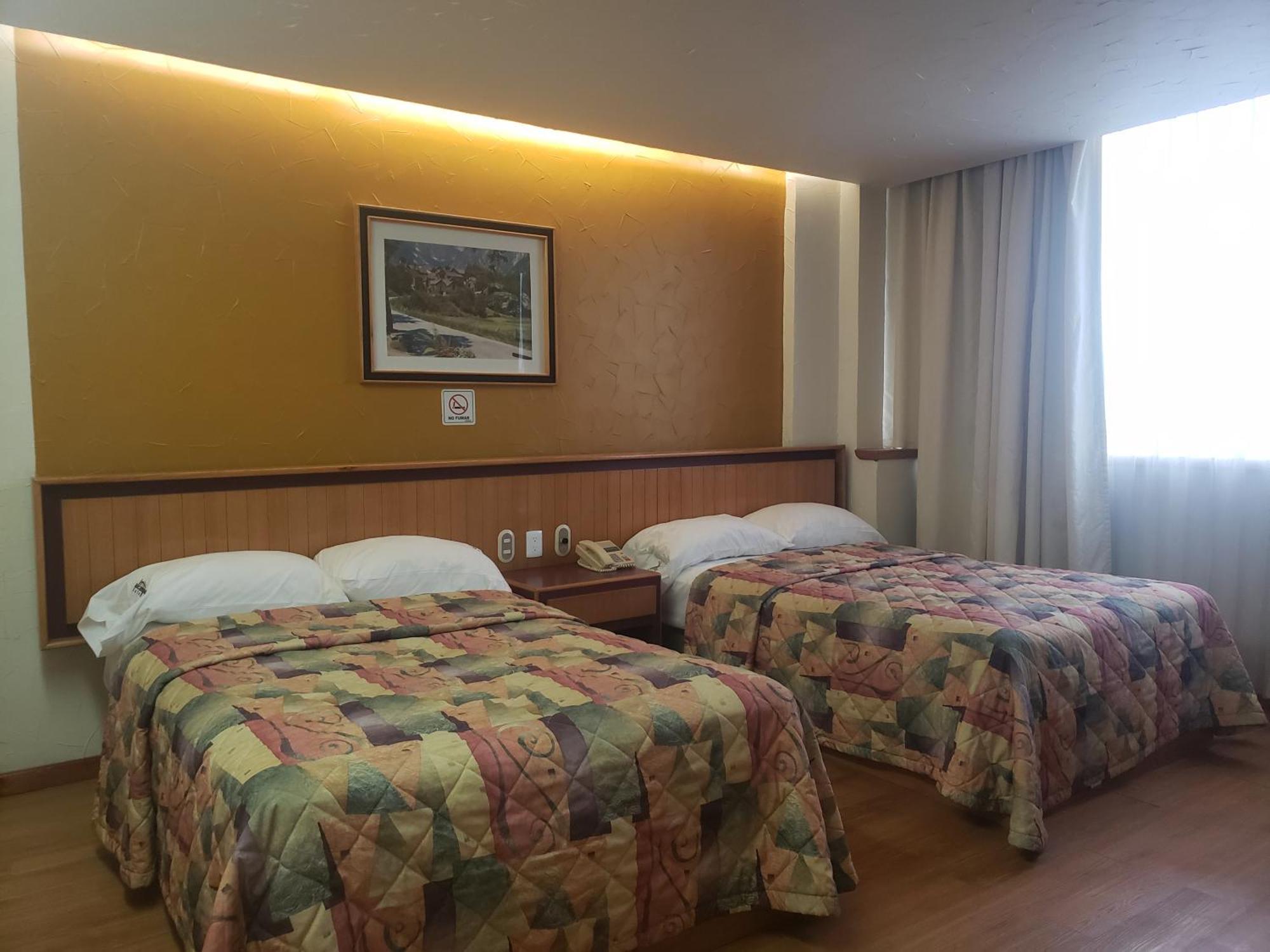 Hotel Alcampo Miranda 客房 照片
